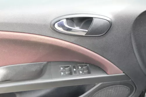 1x Leon 1P Türverkleidung Verkleidung Tür vorne links Griff grau persiaschwarz (171339)