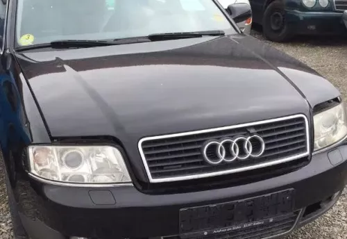 Audi A6 4B Motorhaube Klappe vorn Facelift (ab. Mitte 2002) schwarz LZ9W + Grill