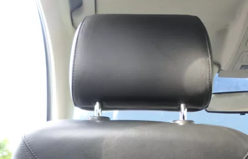 1x A4 B5 A6 4B Kopfstütze vorne vorn oder hinten Leder schwarz Perlnappaleder (171421)