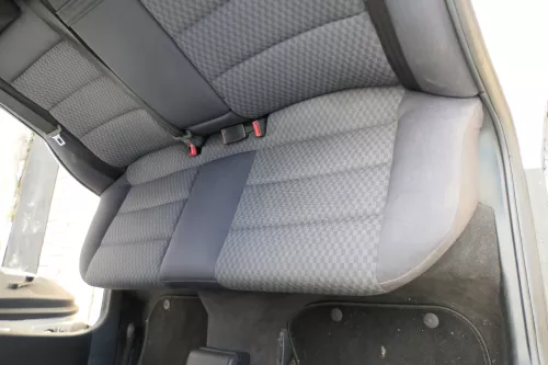 Audi A4 B5 Kombi Avant Rückbank Rücksitzbank Sitz Rücksitz 3 Punkt Gurt (171464)