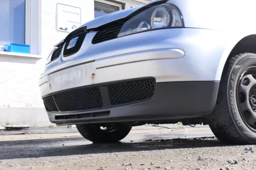 Seat Arosa 6H Stoßstange Frontstoßstange vorne grau silber LS7N Facelift + Grill (171499)