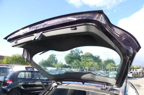 A3 8L Abdeckung Verkleidung Kofferraum hinten Heckklappe Deckel schwarz Facelift