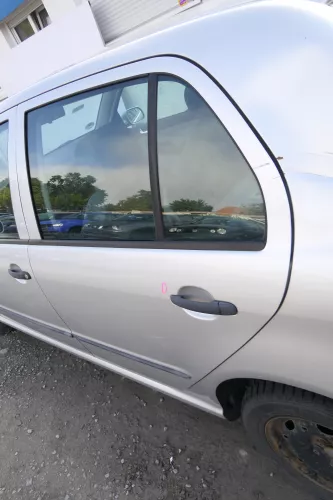 Skoda Fabia 6Y Limousine Schrägheck Tür hinten links grau silber LF7T (171566)