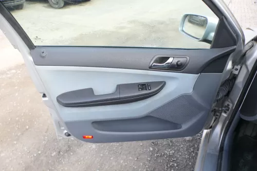 4 x Skoda Fabia 6Y Stufenheck Türverkleidung Verkleidung Tür vorn vorne links re (171569)