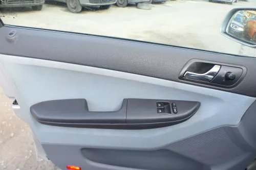 4 x Skoda Fabia 6Y Stufenheck Türverkleidung Verkleidung Tür vorn vorne links re (171569)