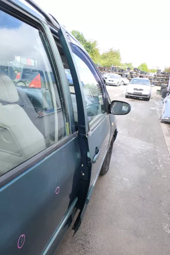 Sharan 7M Alhambra Tür rechts vorne Beifahrertür bis Bj1999 ohne Anbau grün LC6P (171630)