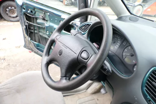 VW Sharan Alhambra Lenkrad 4-Speichen 7M0419091BL Leder Lederlenkrad Mängel