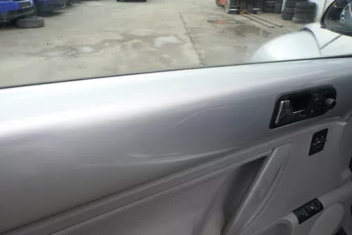 VW New Beetle 1C 9C Tür vorne links Fahrertür silber grau LG9R - OHNE Anbauteile (171726)