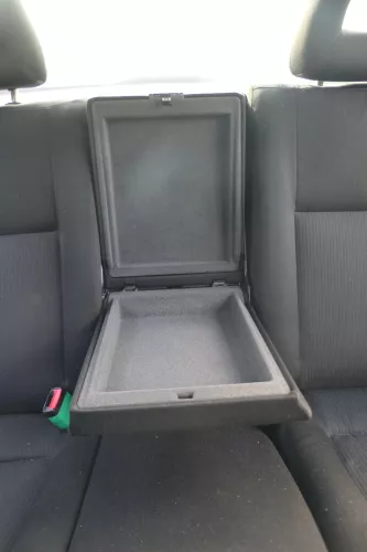 VW Bora Limousine Stufenheck Sitz Rückbank Rücksitzbank Sitzfläche Sitze (171797)