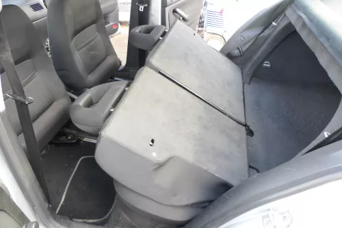 VW Bora Limousine Stufenheck Sitz Rückbank Rücksitzbank Sitzfläche Sitze (171797)