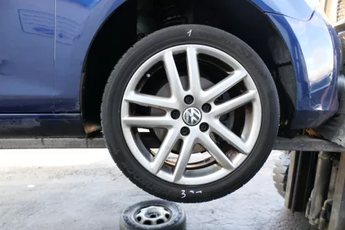 1x Felge Alufelge original Golf 5 6 Touran 7jx17H2 ET54 1K0601025AF 1K0601025DD