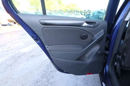 VW Golf 6 5K Türverkleidung Verkleidung Tür vorne +hinten 4-Türer (171898)