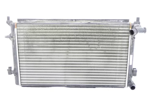 VW Touran Eos Golf 6 Kühler 1K0121251BN Wasserkühler Benziner