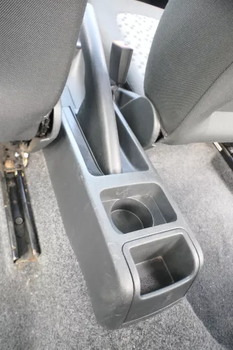 Skoda Fabia 6Y Mittelkonsole Mitteltunnel um Schaltung 6Y0863242  47H  onyx (171960)