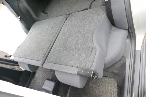 Audi A4 B5 Limo Sitz Sitze hinten Rückbank Rücksitzbank Sitzfläche klappbar (172004)