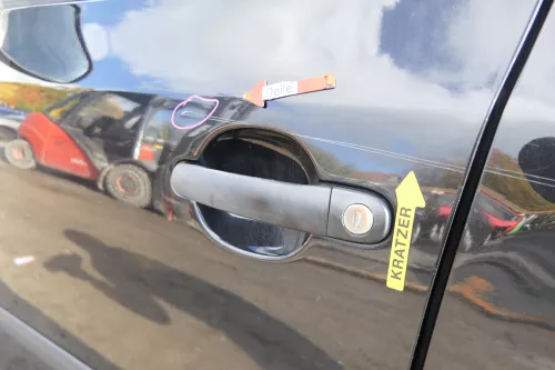 Skoda Fabia 5J Kombi + Limo Tür vorne links Fahrertür schwarz LF9R - Mängel (172019)