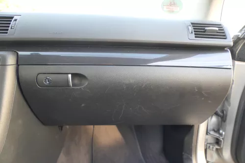 Audi A4 8E B6 Dekor Leisten Türverkleidung Verkleidung Tür vorne +hinten soul (172079)