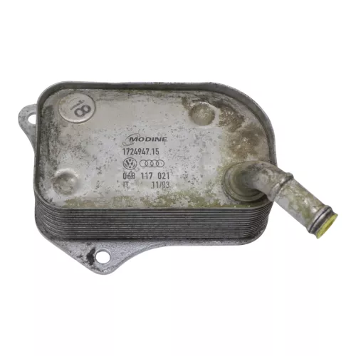 Audi A6 4F A4 8E B7 06B117021 Ölkühler Kühler Öl 2,0 ALT