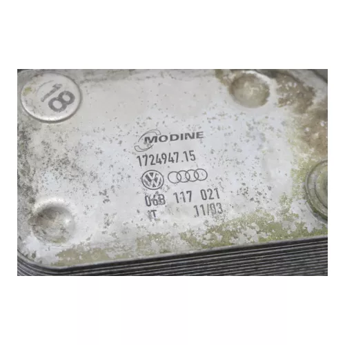Audi A6 4F A4 8E B7 06B117021 Ölkühler Kühler Öl 2,0 ALT (172097)