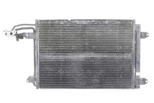 VW Touran Eos Golf 5 Kühler Klima Klimakühler Kondensator 1K0820411H (172157)