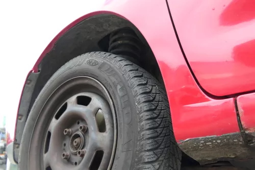 VW Caddy 9K Polo Variant 6Kv Kombi Kotflügel vorne links rot LY3D (172396)