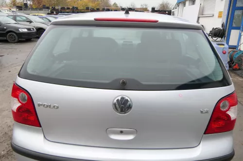 VW Polo 9N Fun Heckklappe Kofferraumklappe Klappe hinten silber LA7W metal