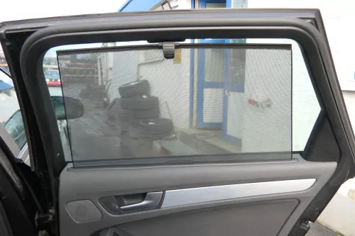 1x A4 8K B8 Türverkleidung Verkleidung Tür hinten rechts + links Sonnenrollo Rol (172743)