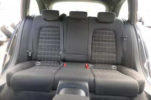 Audi A4 8K B8 Sitz Rückbank Rücksitzbank hinten 3-Punkt-Gurt schwarz soul Atrium