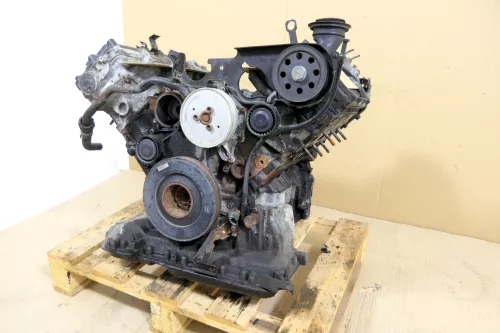 A4 8K B8 A5 8T Motor 2,7 TDI CGKA CGKB OHNE ANBAUTEILE- 189.000km  Automatik (172871)