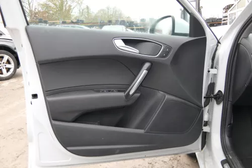 1x A1 8X Türverkleidung Verkleidung Tür vorne links schwarz  4/5-Türer