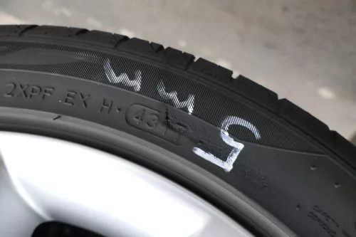 4x Audi A1 8X Alufelgen 215/45R16 90V Sommerreifen Reifen 4-5mm 8X0601025B /AS (173056)