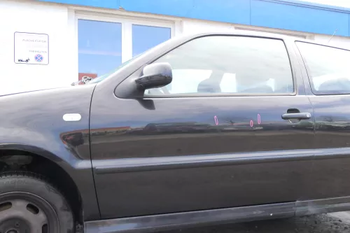 VW Polo 6N 6N2 Tür vorne links Fahrertür 2/3-Türer schwarz LC9Z- ohne Anbauteile