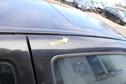 Polo 6N 6N2 Tür vorne rechts Beifahrertür 2/3-Türer schwarz LC9Z ohne Anbauteile (173150)