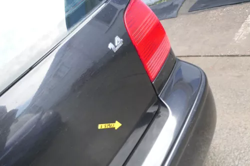 Polo 6N2 Heckklappe Klappe hinten Kofferraumklappe schwarz LC9Z Scheibe (173152)