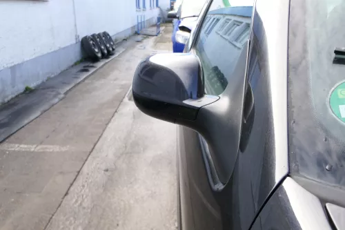 VW Polo 6N2 manueller Spiegel Außenspiegel rechts außen schwarz LC9Z (173157)