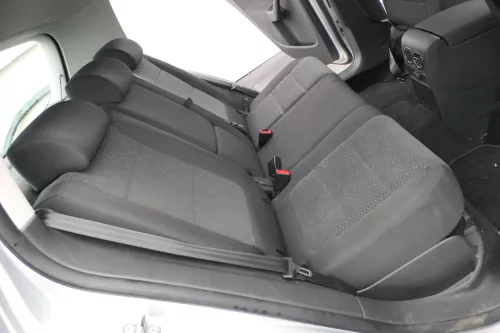 VW Golf 5M Plus Sitze Rückbank Rücksitzbank Lehne hinten schwarz(ohneKopfstützen (173187)