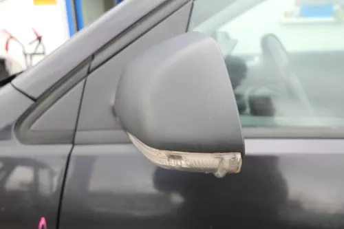 Polo 9N 9N3 elektrischer Spiegel Außenspiegel links vorne schwarz matt Blinker (173225)