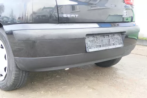 Seat Ibiza 6K Facelfit Stoßstange Heckstoßstange hinten schwarz LA9Y (173269)