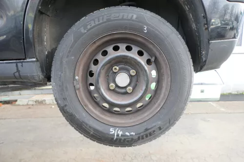 4x VW Golf 3 Vento 175/70 R13 82T Sommerreifen Reifen 5,5jx13H2 ET38 ca. 4-5mm (173280)