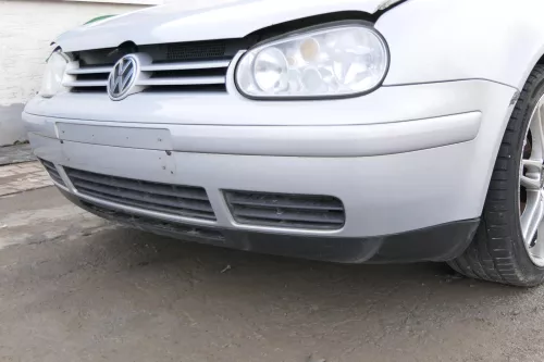 VW Golf 4 1J Stoßstange vorne Stoßfänger vorn grau silber LB7Z Frontstoßstange (173284)