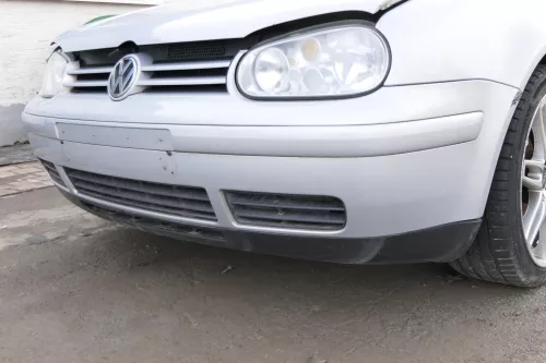 VW Golf 4 1J Stoßstange vorne Stoßfänger vorn grau silber LB7Z Frontstoßstange (173284)