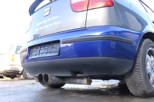 Seat Leon 1M Stoßstange Heckstoßstange hinten blau (173337)