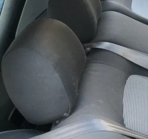 1x Seat Leon Toledeo 1M Sitz hinten mitte oder links rechts Kopfstütze schwarz