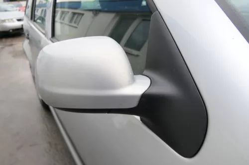 Golf 4 Bora elektrischer Spiegel vorne rechts Außenspiegel grau silber LA7W Glas