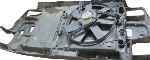 VW Polo 6N Schloßträger Halter mit Kühler Lüfter Träger (173420)