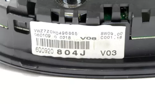 VW Polo 9N 3Tacho Tachometer Kombiinstrument 241.000km 6Q0920804J 1,4TDI BNV BNM (173464)