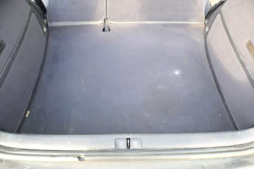 A3 8L 3-Türer Verkleidung Teppich Kofferraum Kofferraumteppich maritimblau blau (173583)