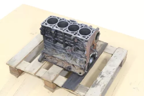 VW Touran Caddy Motor NUR Block 1,9 TDI 77kw 105PS BLS - OHNE Kurbelw (173613)