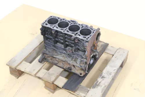 VW Touran Caddy Motor NUR Block 1,9 TDI 77kw 105PS BLS - OHNE Kurbelw