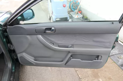 1x Audi A3 8L Türverkleidung Verkleidung Tür vorne rechts 2/3-Türer (173646)